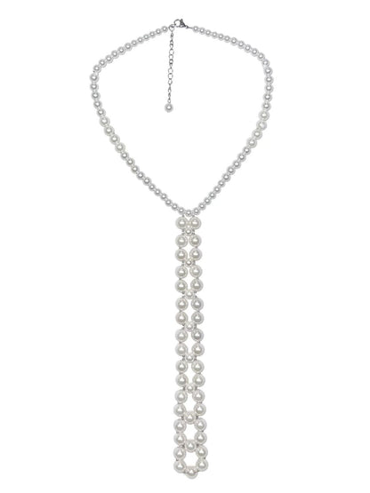 Chic Pearl Tie